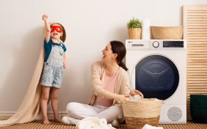 lg-experience-helpful-hints-heat-pump-tumble-dryer-guide-mobile-kid-super-hero